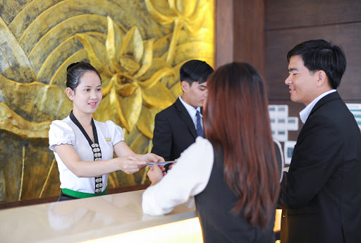 Nắm rõ được mô tả chi tiết công việc của nhân viên Lễ tân khách sạn giúp quá trình ứng tuyển của người lao động đạt kết quả cao